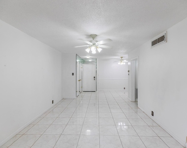 2601 Bellefontaine Street - Photo Thumbnail 13
