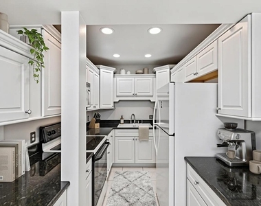 2601 Bellefontaine Street - Photo Thumbnail 2