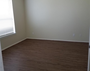 25814 Orchard Knoll Lane - Photo Thumbnail 12