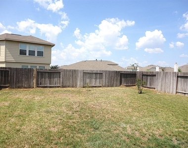 19214 Sagebrush Valley Lane - Photo Thumbnail 15
