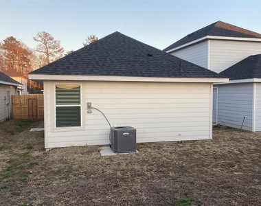 16528 Jasmine Marie Place - Photo Thumbnail 21