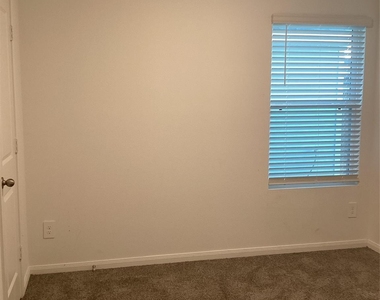 16528 Jasmine Marie Place - Photo Thumbnail 16