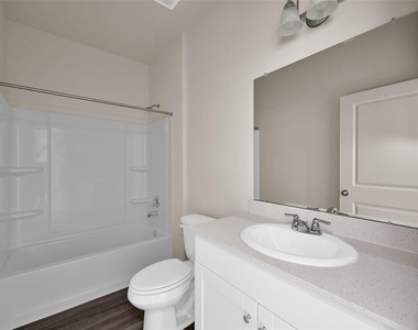 587 Firemoon Street - Photo Thumbnail 10