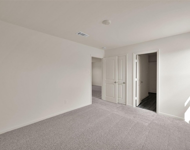 587 Firemoon Street - Photo Thumbnail 20