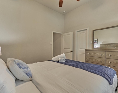 184 W Heritage Mill Circle - Photo Thumbnail 35