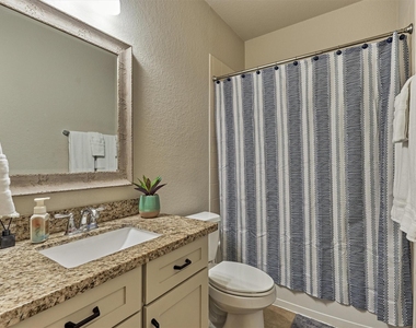 184 W Heritage Mill Circle - Photo Thumbnail 38