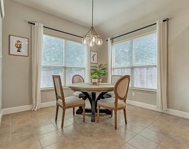 184 W Heritage Mill Circle - Photo Thumbnail 29