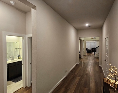 18218 Bluebird Branch Lane - Photo Thumbnail 4