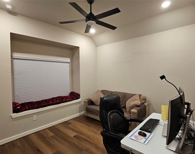 18218 Bluebird Branch Lane - Photo Thumbnail 7