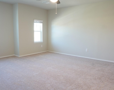 15810 Perthshire Creek Dr - Photo Thumbnail 23
