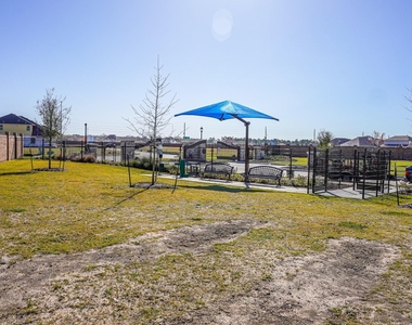 15810 Perthshire Creek Dr - Photo Thumbnail 29