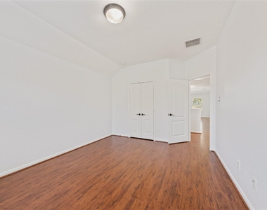 2642 Tacoma Springs Drive - Photo Thumbnail 26