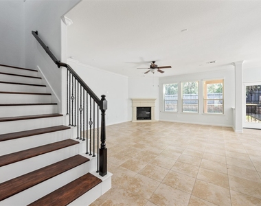 2642 Tacoma Springs Drive - Photo Thumbnail 14