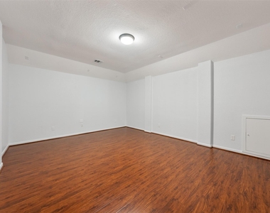 2642 Tacoma Springs Drive - Photo Thumbnail 35