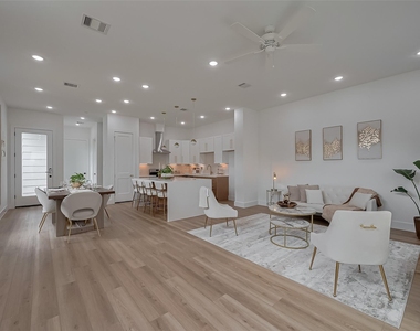 776 Mansfield St - Photo Thumbnail 8