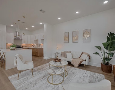 776 Mansfield St - Photo Thumbnail 12