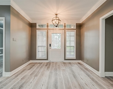 22114 Rockchester Drive - Photo Thumbnail 7