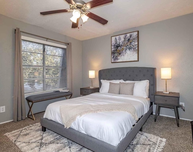 11349 Newkirk Street - Photo Thumbnail 3