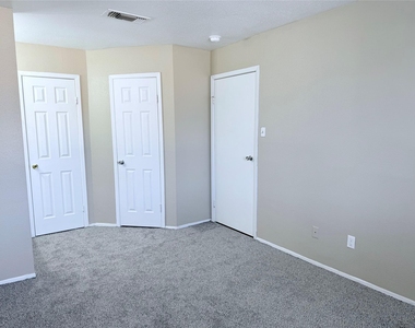 12655 Ashford Meadow Drive - Photo Thumbnail 10