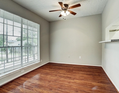 513 Ridge - Photo Thumbnail 4