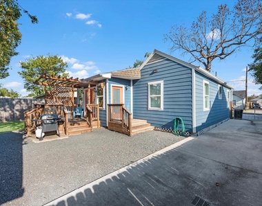 5412 Leeland Street - Photo Thumbnail 21