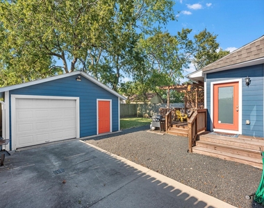 5412 Leeland Street - Photo Thumbnail 23