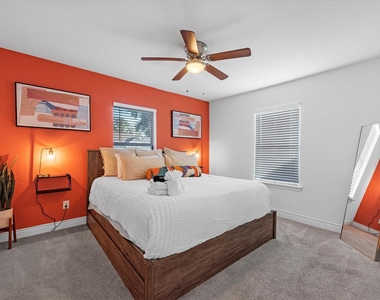 5412 Leeland Street - Photo Thumbnail 19