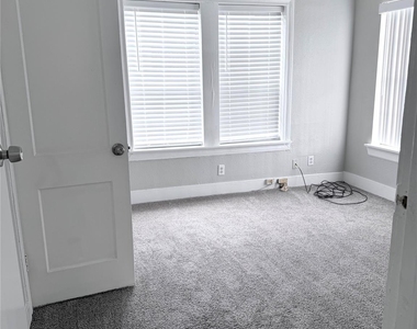 5003 Terry Street - Photo Thumbnail 12