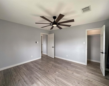 730 Dunkley Drive - Photo Thumbnail 27