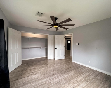 730 Dunkley Drive - Photo Thumbnail 17