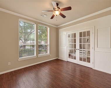 4702 Autumn Orchard Lane - Photo Thumbnail 5