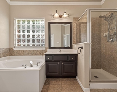 4702 Autumn Orchard Lane - Photo Thumbnail 26