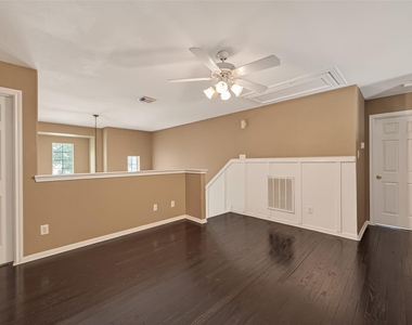 4702 Autumn Orchard Lane - Photo Thumbnail 7