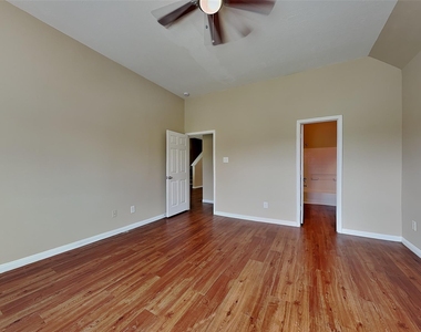 15442 Bammel Fields Court - Photo Thumbnail 6