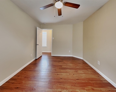 15442 Bammel Fields Court - Photo Thumbnail 17