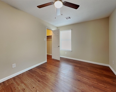 15442 Bammel Fields Court - Photo Thumbnail 18