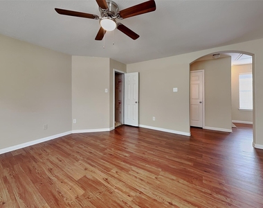 15442 Bammel Fields Court - Photo Thumbnail 12