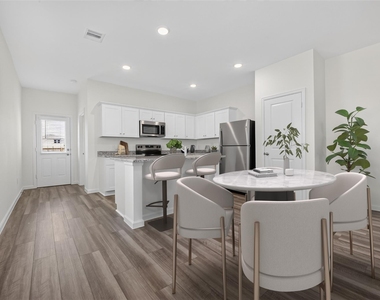 10314 Red Orchid Drive - Photo Thumbnail 4