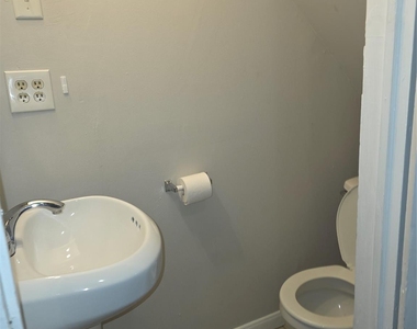 1614 Market Street - Photo Thumbnail 10