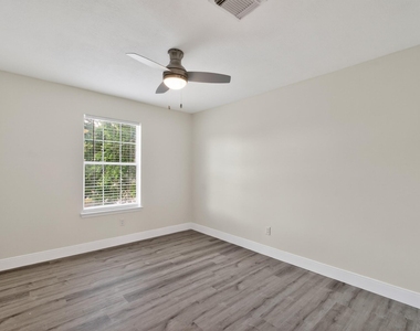 918 Ivycroft Lane - Photo Thumbnail 27
