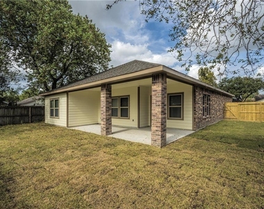 18702 Shay Lane - Photo Thumbnail 11