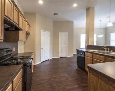 18702 Shay Lane - Photo Thumbnail 6