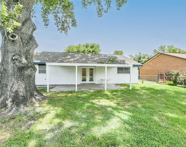 5514 Vickita Drive - Photo Thumbnail 6