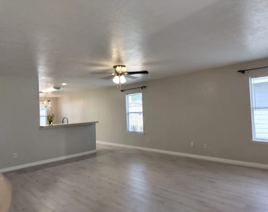 21242 Linden House Court - Photo Thumbnail 3