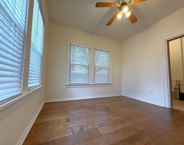 1011 Nadine Street - Photo Thumbnail 10
