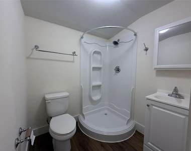 1011 Nadine Street - Photo Thumbnail 12