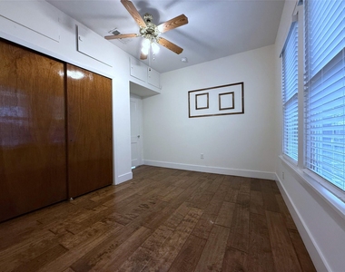 1011 Nadine Street - Photo Thumbnail 13