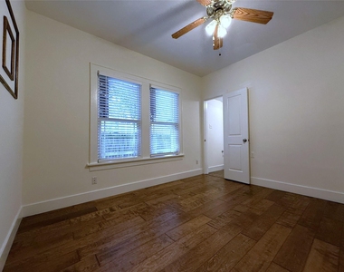 1011 Nadine Street - Photo Thumbnail 11