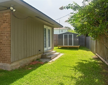 5254 N Braeswood Boulevard - Photo Thumbnail 45