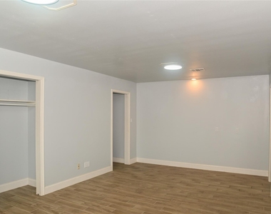 5254 N Braeswood Boulevard - Photo Thumbnail 41